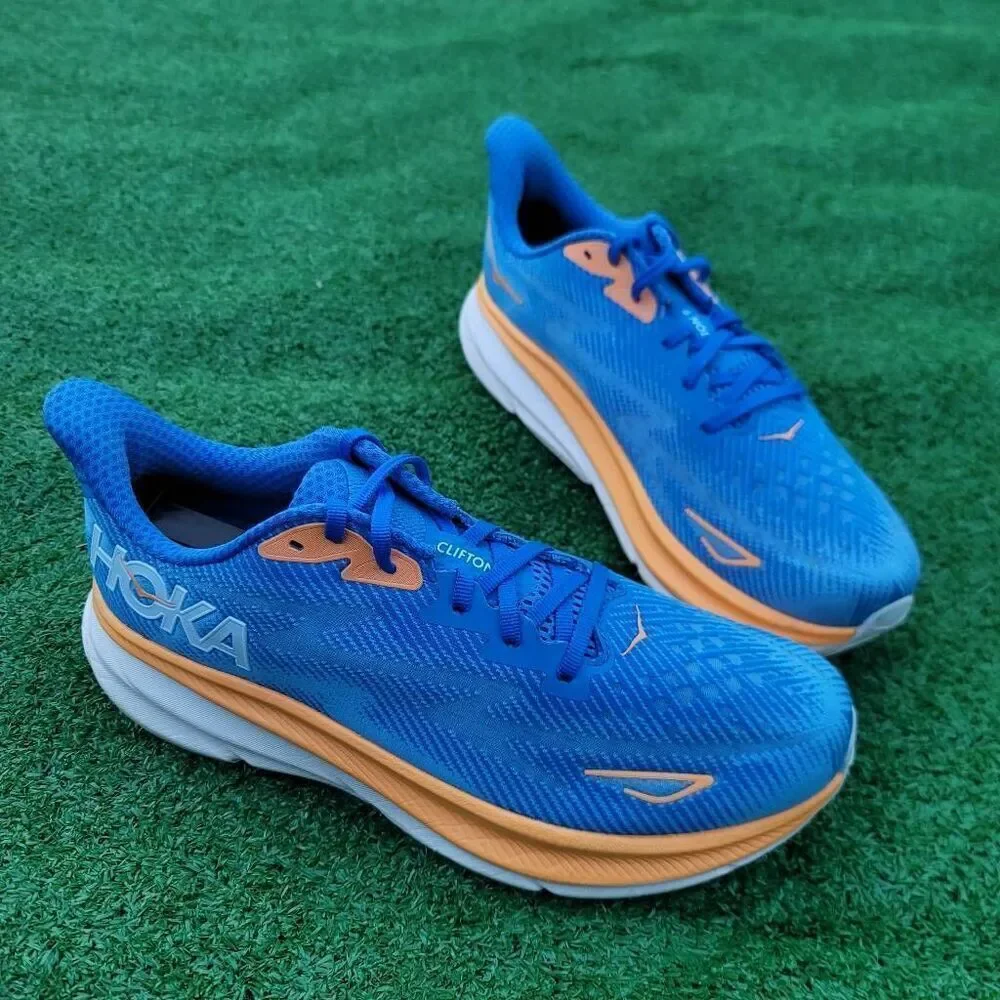 Hoka One one Clifton 9 - Men's running shoes - Size 9.5D
